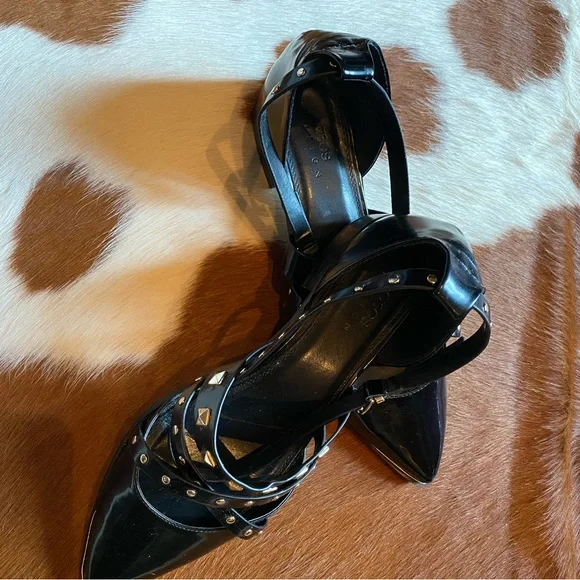 Patent leather shoe - Picture 6 of 8